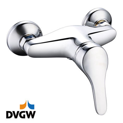 4135-20 DVGW-sertifioitu, messinkihana yksivipu kuuma/kylmä vesi seinään asennettava suihkuhana